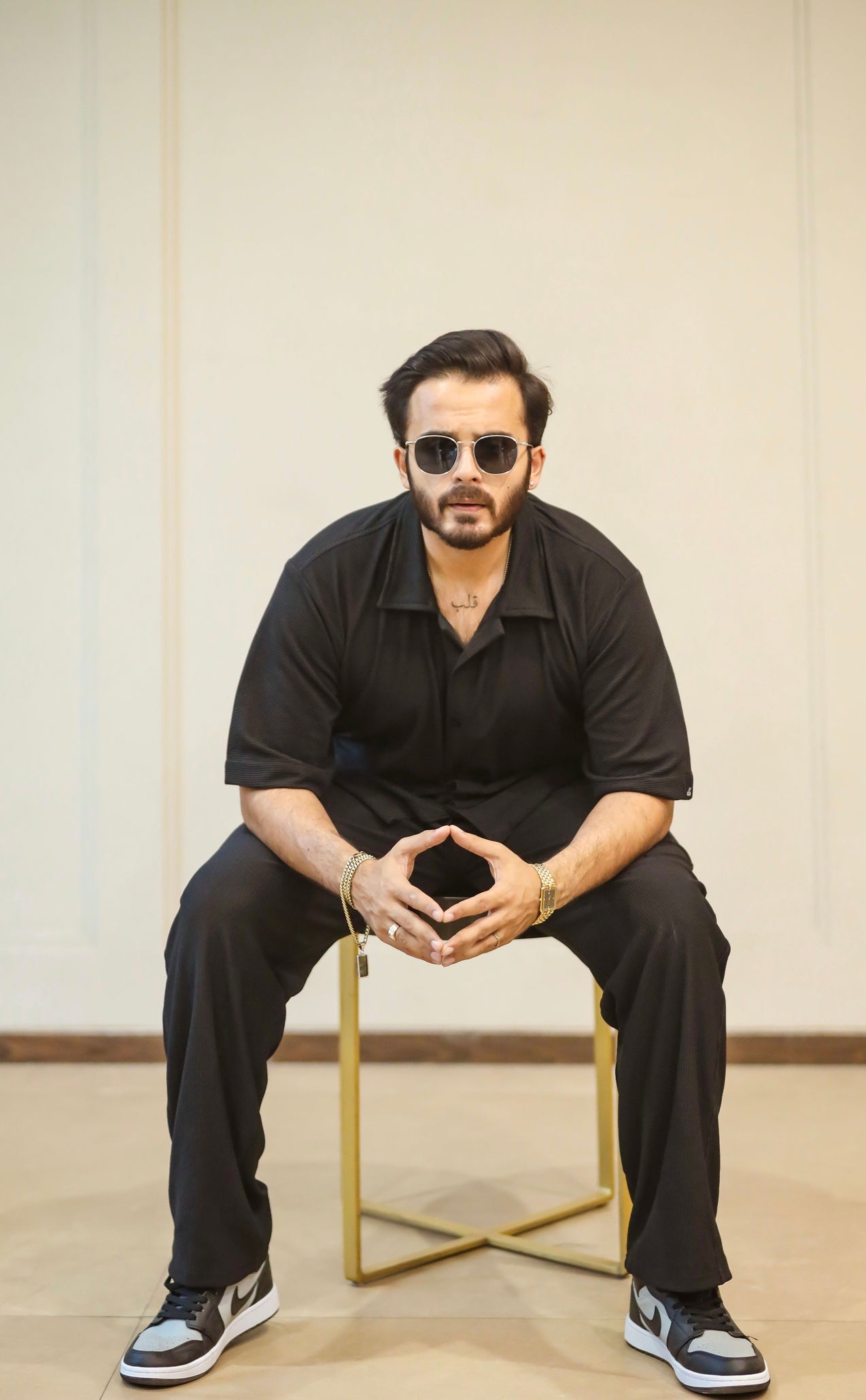 Raven Black Cord Set